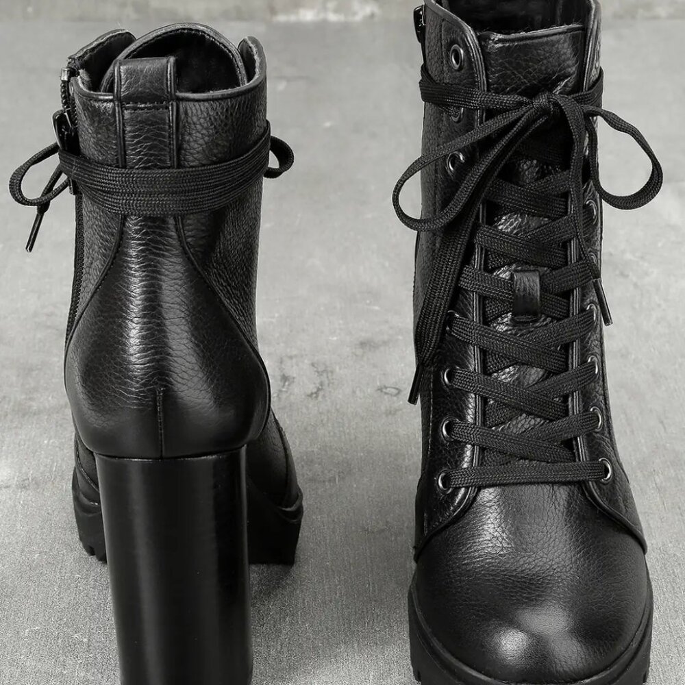 Steve Madden - Laurie Lace Up Platform Booties (Black Leather)